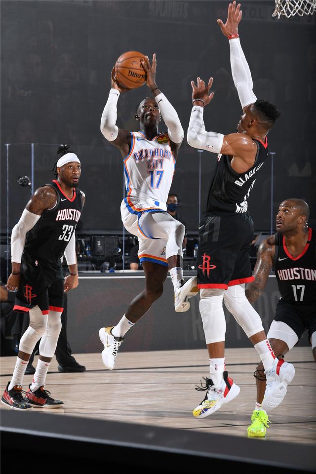 罗斯特对费 罗斯特对费