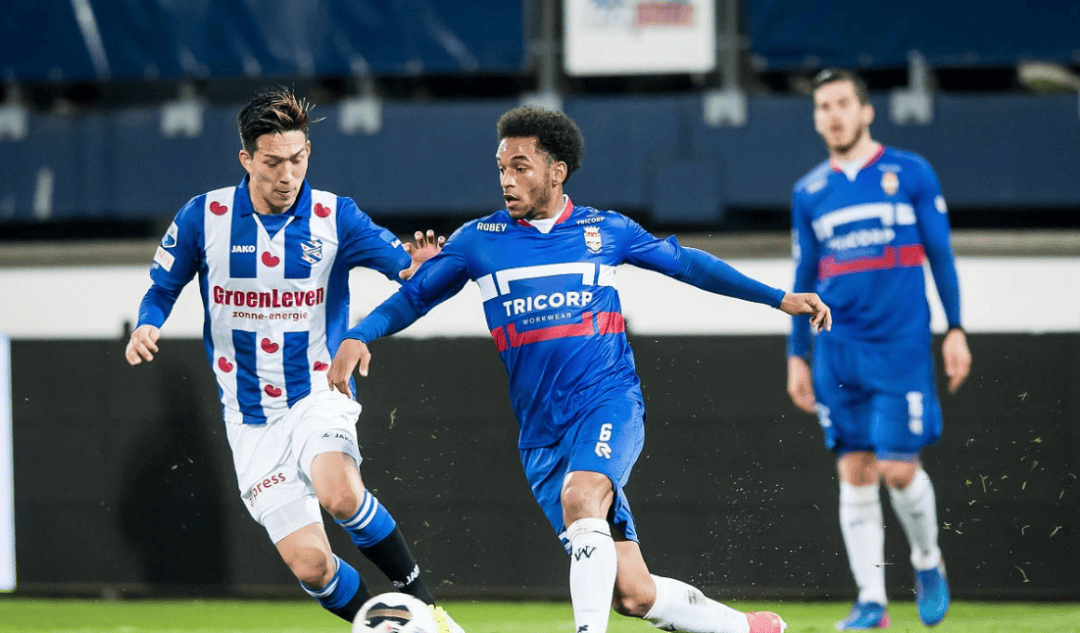 随后又通过 随后又通过