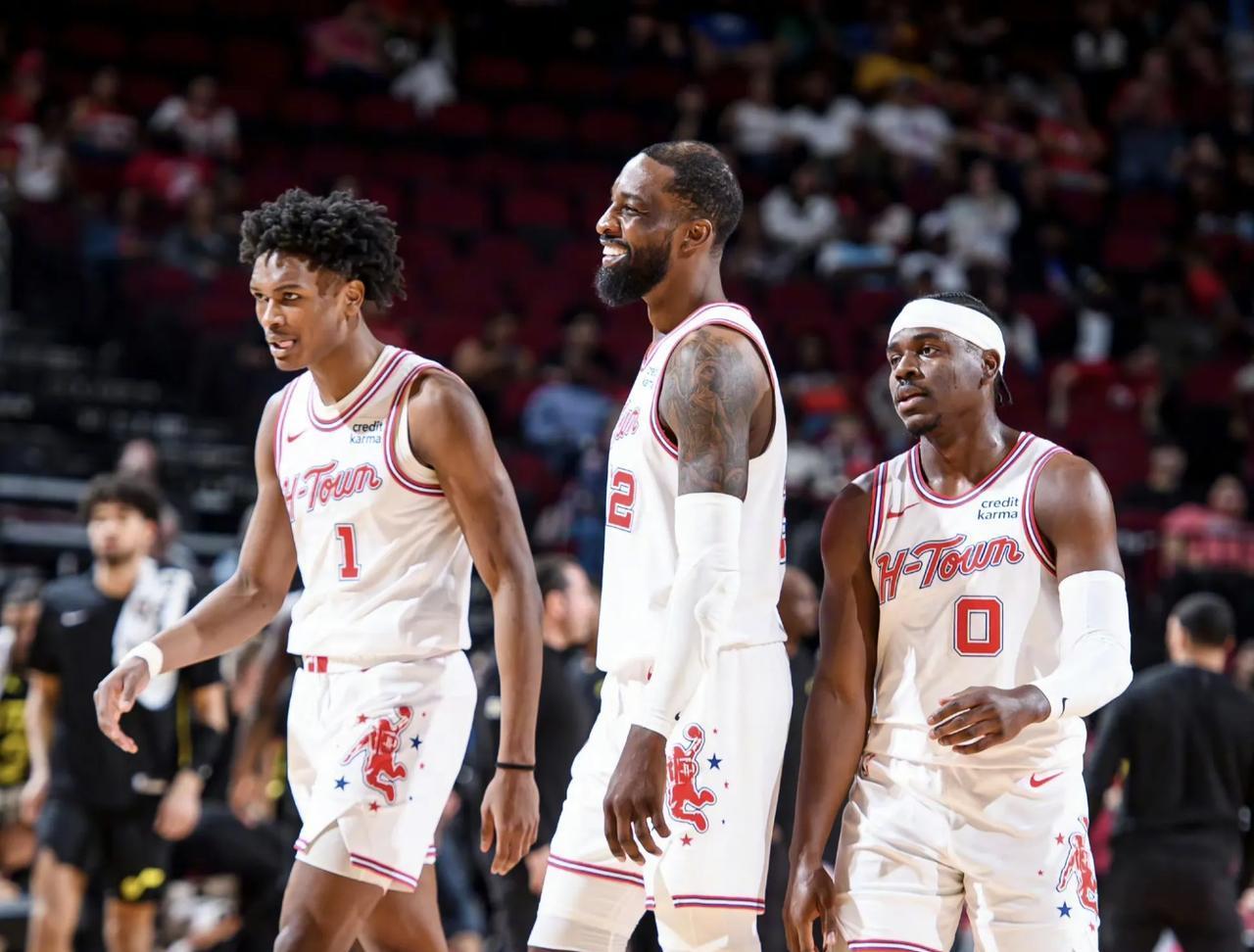 两黄变一红 两黄变一红